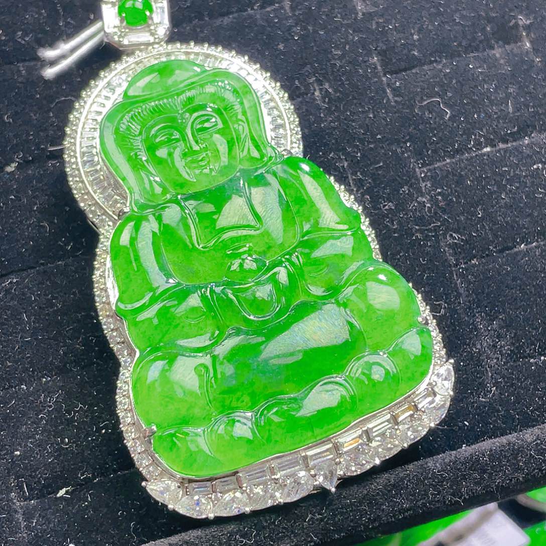 翡翠颈饰未镶嵌62，