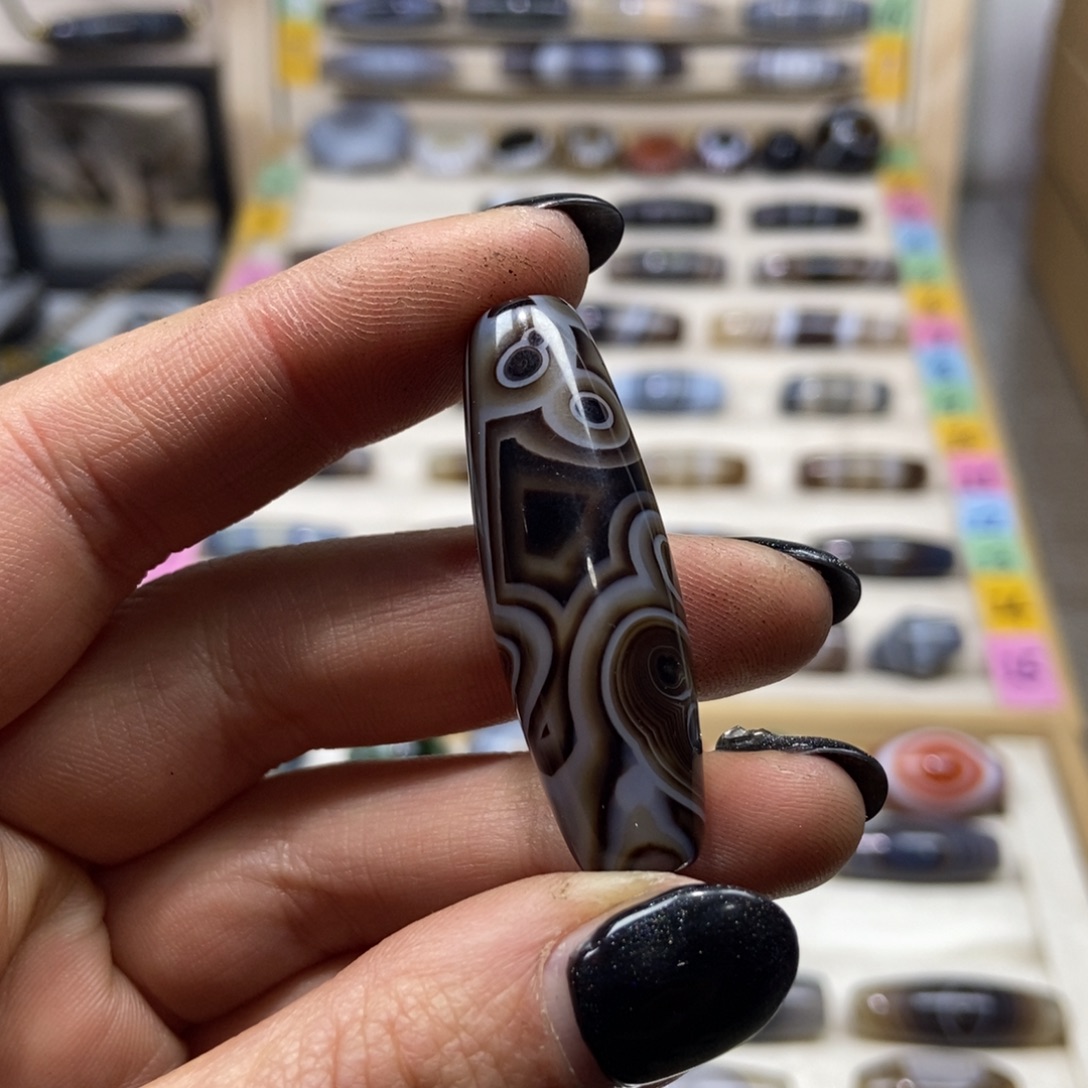 三***急玛瑙/玉髓未镶嵌颈饰