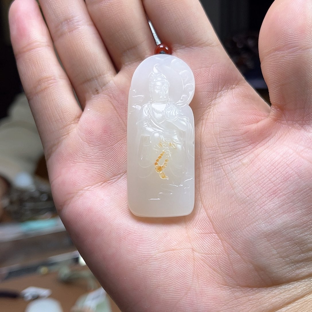 和田玉颈饰未镶嵌