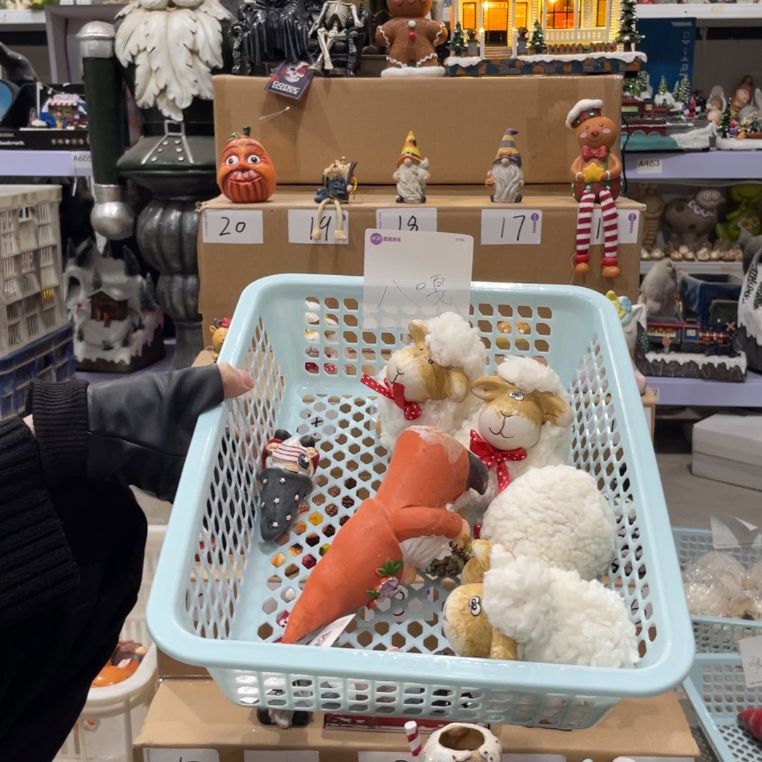 八***路树脂工艺品默认微瑕看好再拍