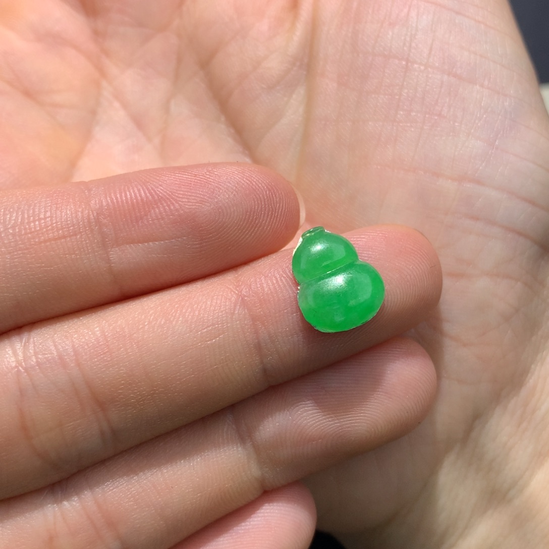 翡翠裸石翡翠葫芦