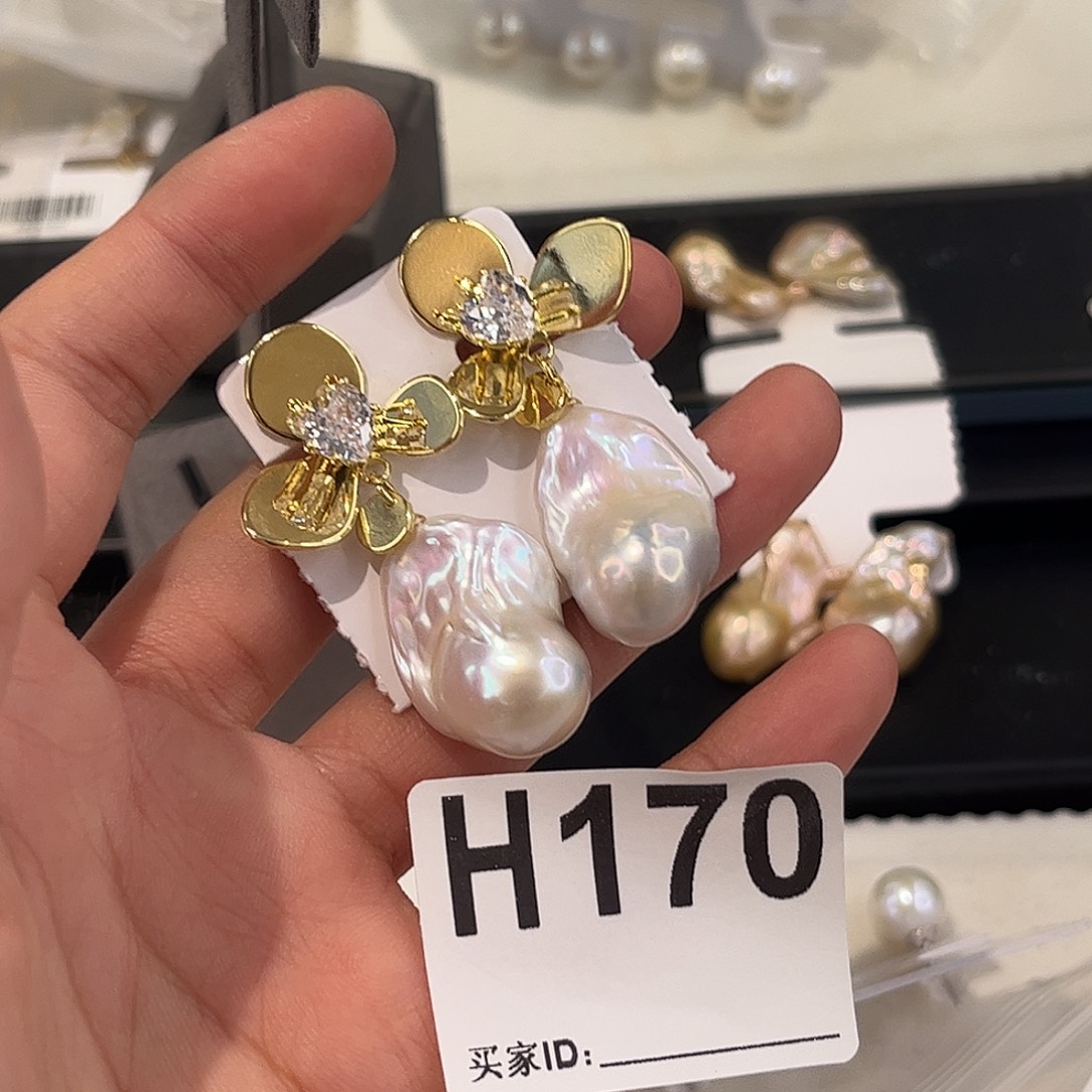 合金耳饰淡水珍珠