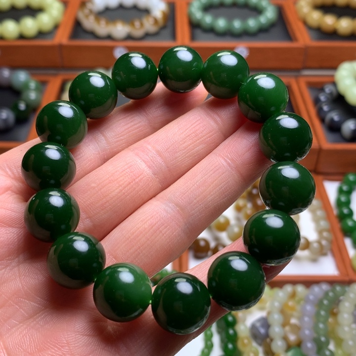 和田玉手串未镶嵌