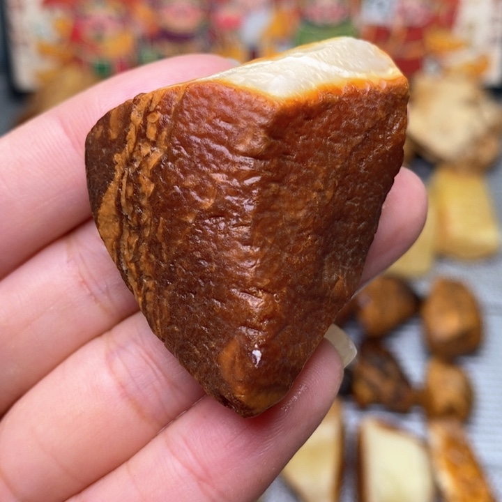 【闪购商品】定制琥珀天然蜜蜡乌料