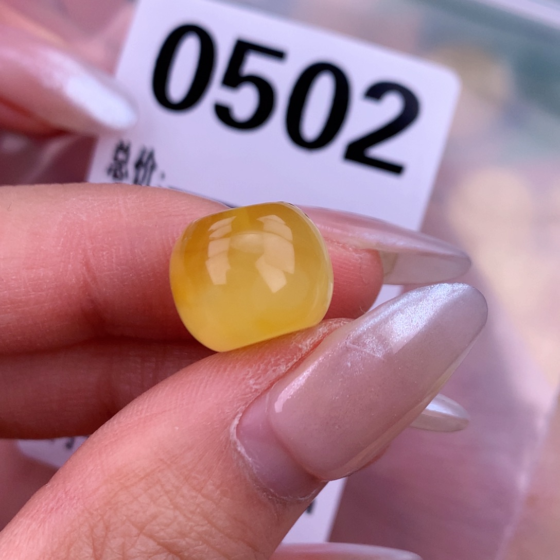 琥珀未镶嵌珠宝奇石12.8