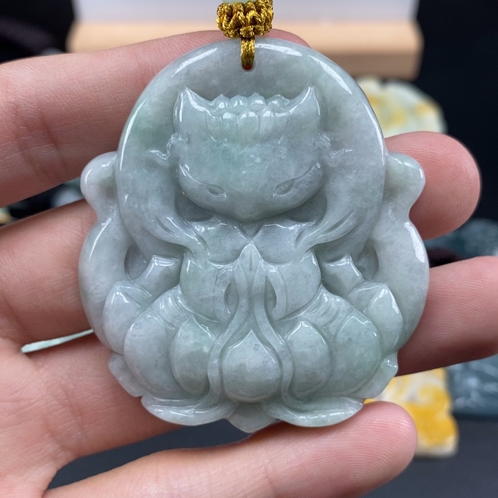 翡翠未镶嵌颈饰天然保真a货翡翠