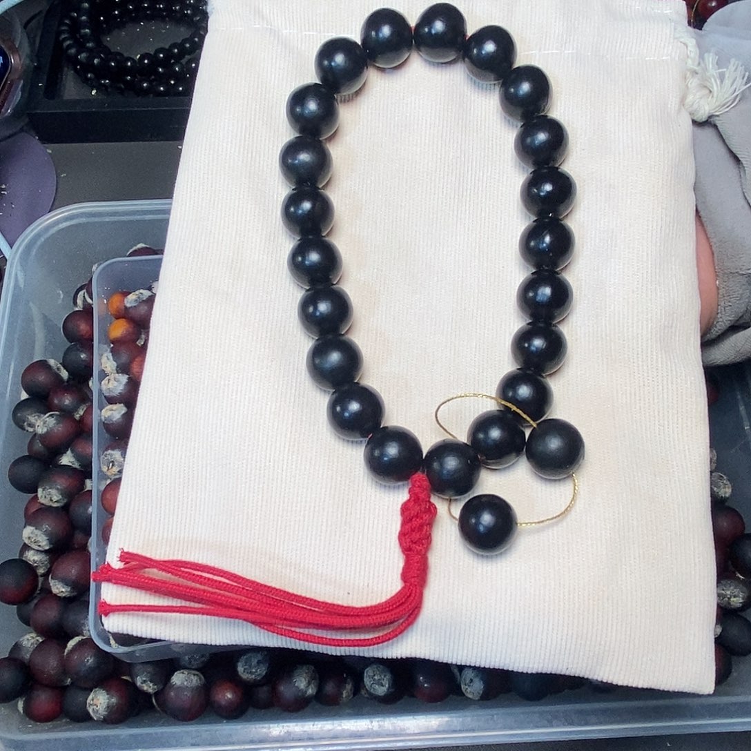 云***妮佛心果手串无患子手持款黑色