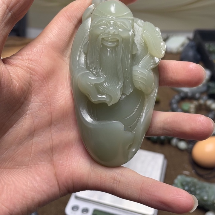 丰***岁和田玉未镶嵌把件