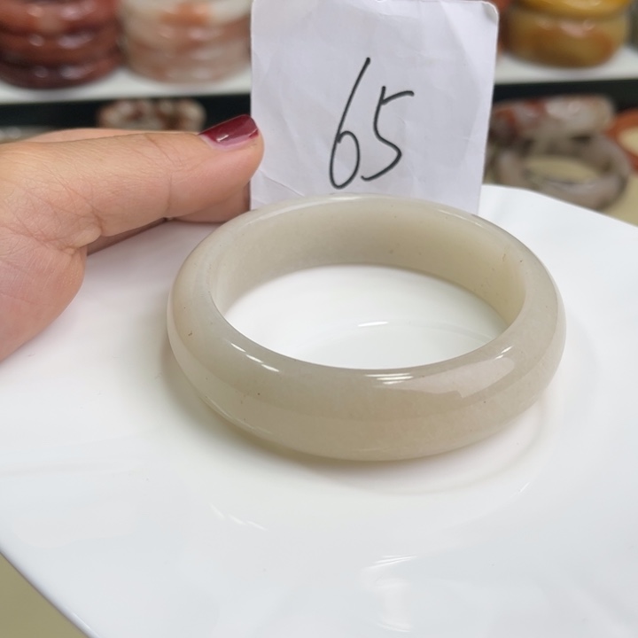 石英质玉微瑕59.4未镶嵌