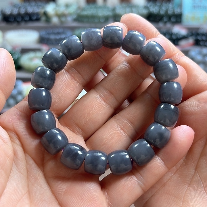 和田玉手链未镶嵌烟紫色青海直切卡12