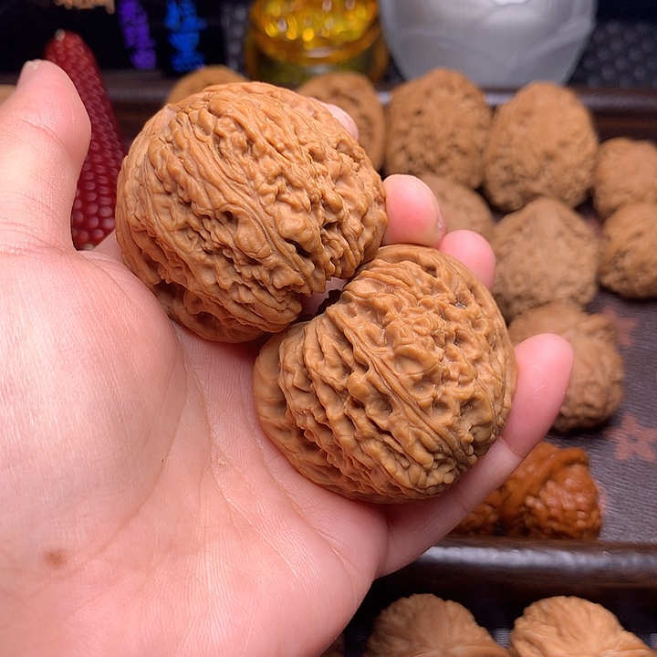 文玩核桃吊坠南疆石44尺