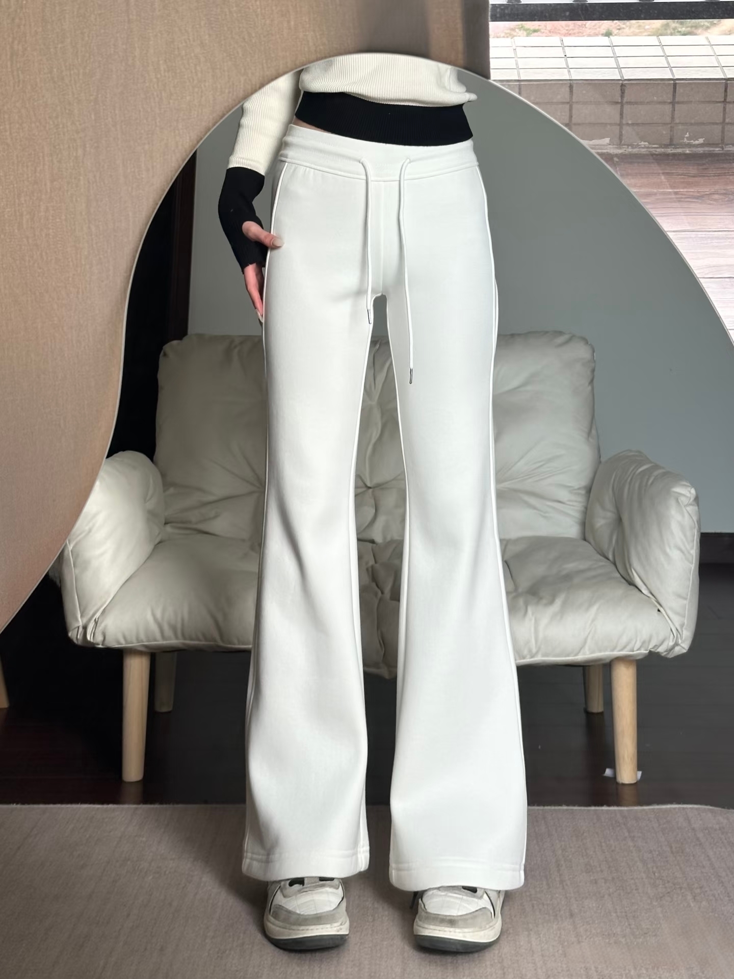 呈上-时尚高腰微喇小富婆神裤