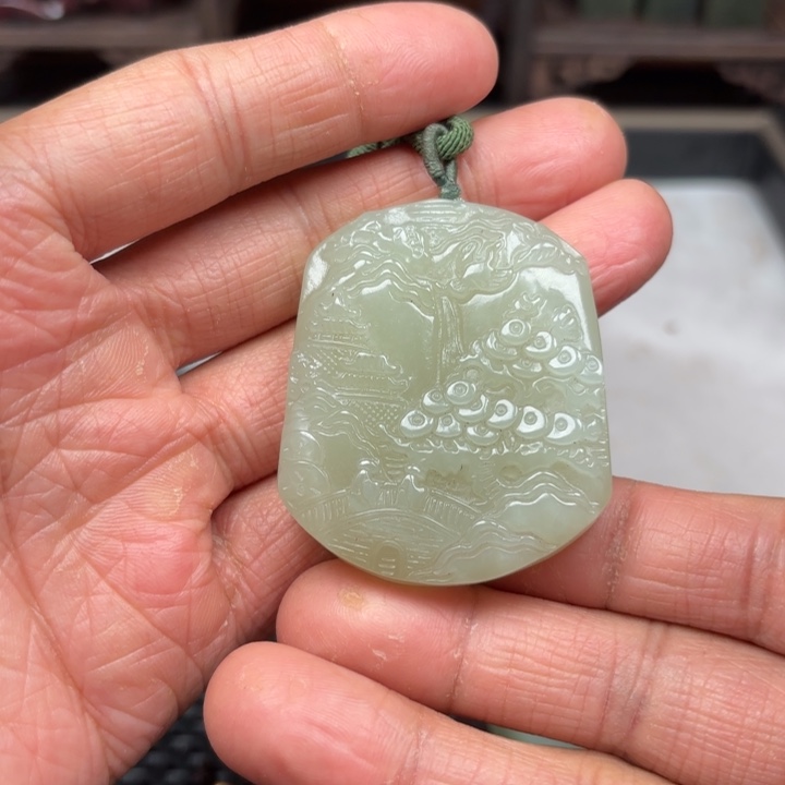 和田玉吊坠未镶嵌