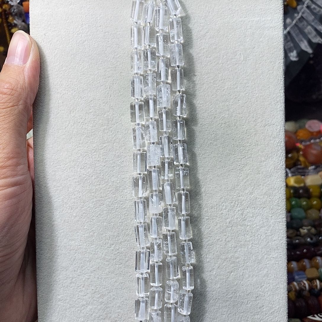 石英质玉未镶嵌，高透天然白水晶柱子7mm，半条，