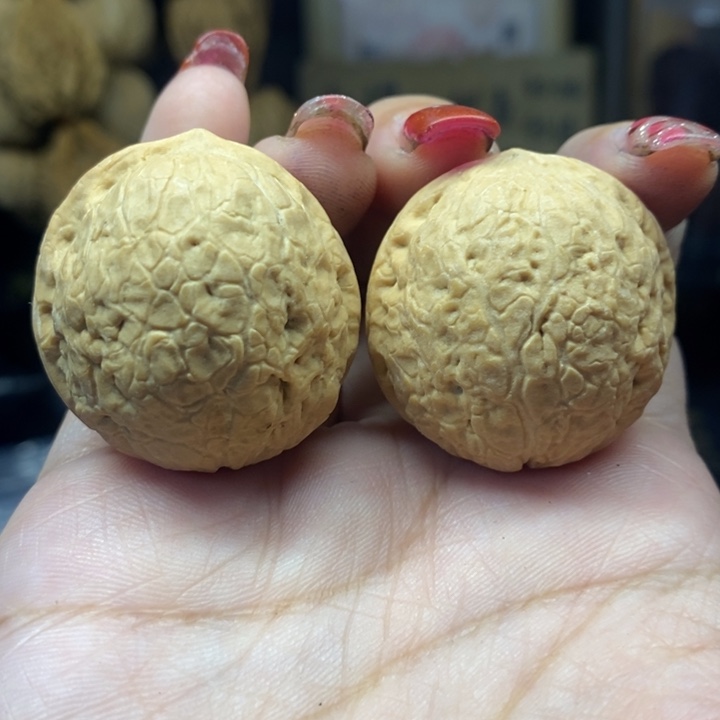 文玩核桃吊坠38金龟子