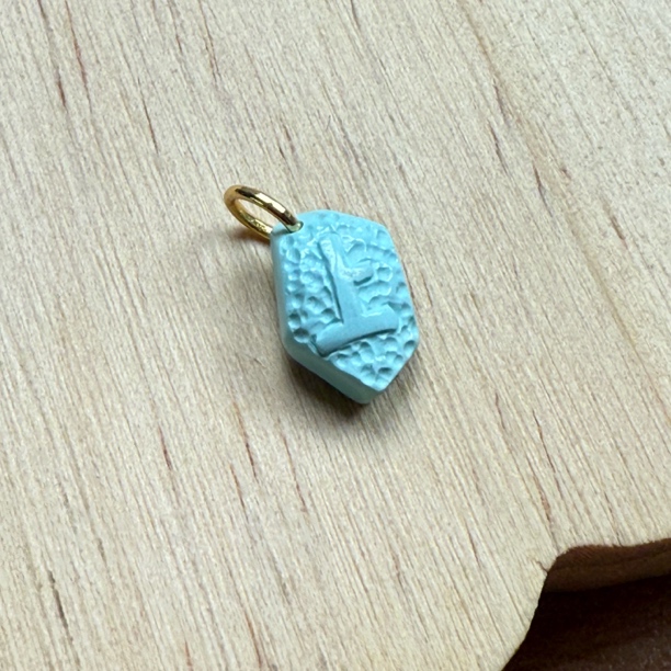 36原矿纯天然无优化高瓷绿松石上上签侧挂卡子12.8×6.8×4.3mm正品