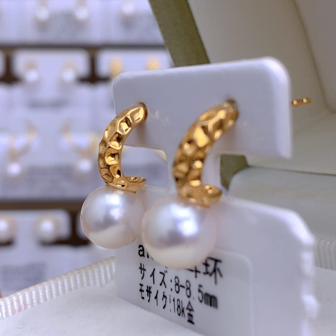 海水珍珠耳饰18K金镶嵌