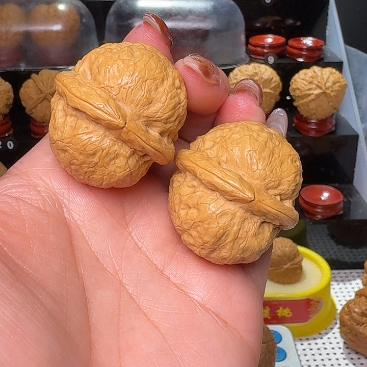 哈***瓜文玩核桃把件至尊罗汉888