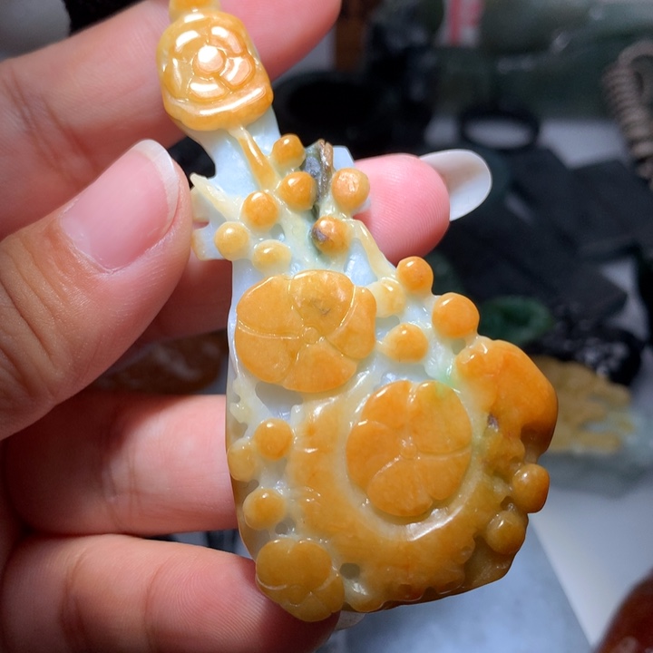 翡翠颈饰未镶嵌保真天然A货翡翠