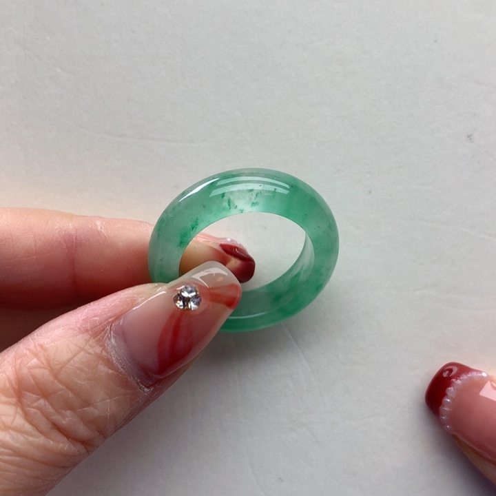 石英质玉戒圈未镶嵌