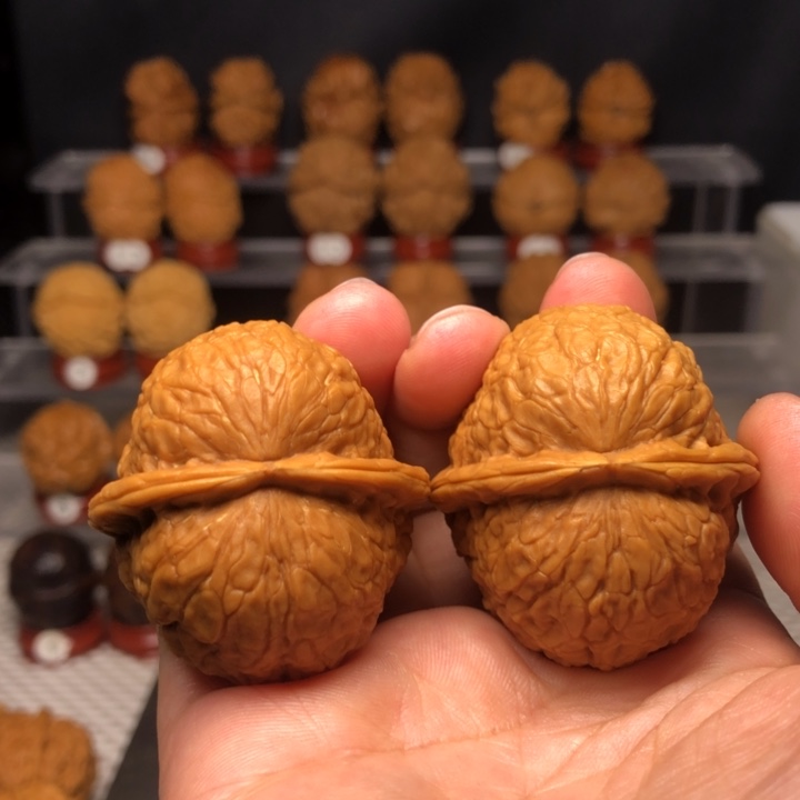 *****文玩核桃把件206太阳系元宝