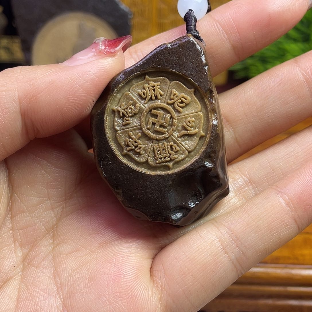 戈壁石258856655552522565666