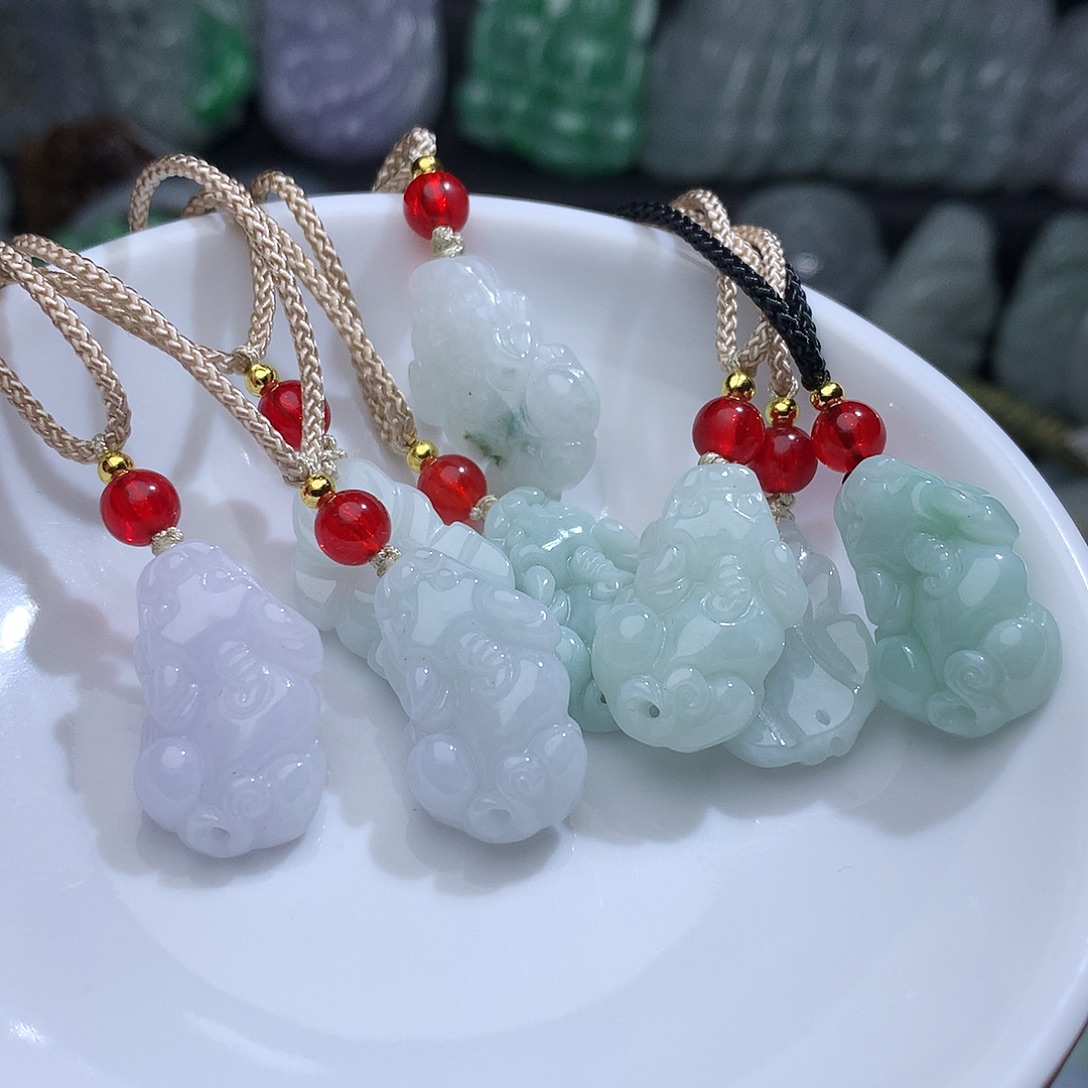 翡翠未镶嵌颈饰发样性发1个