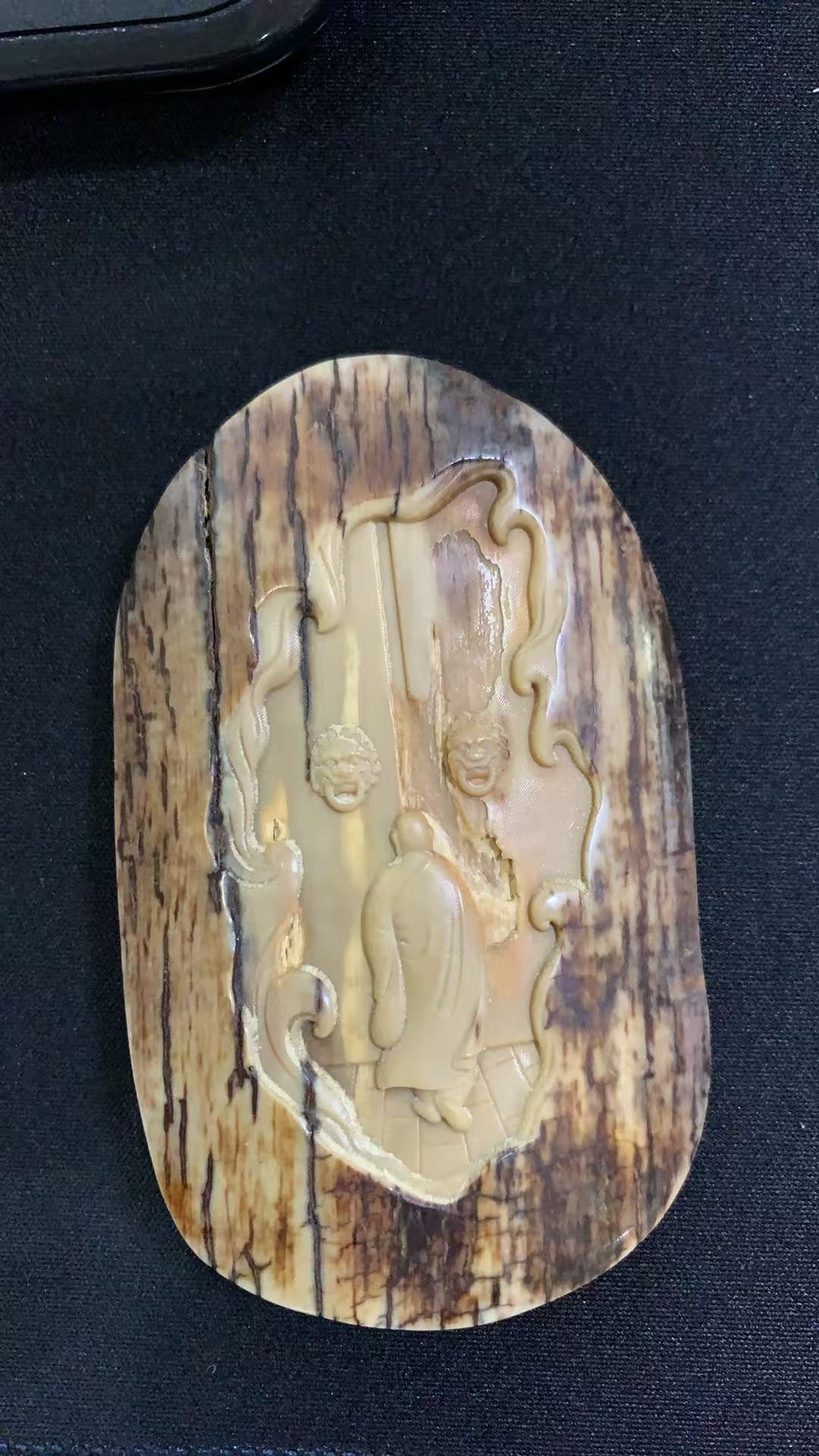 猛犸约56.5克雕刻件TC3215