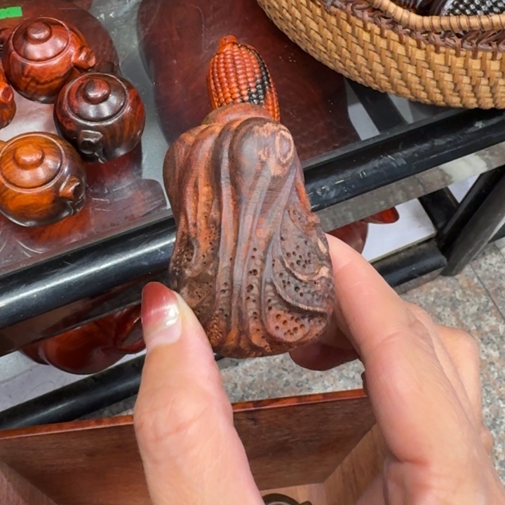 交趾黄檀（大红酸枝）湛***水酸枝白菜