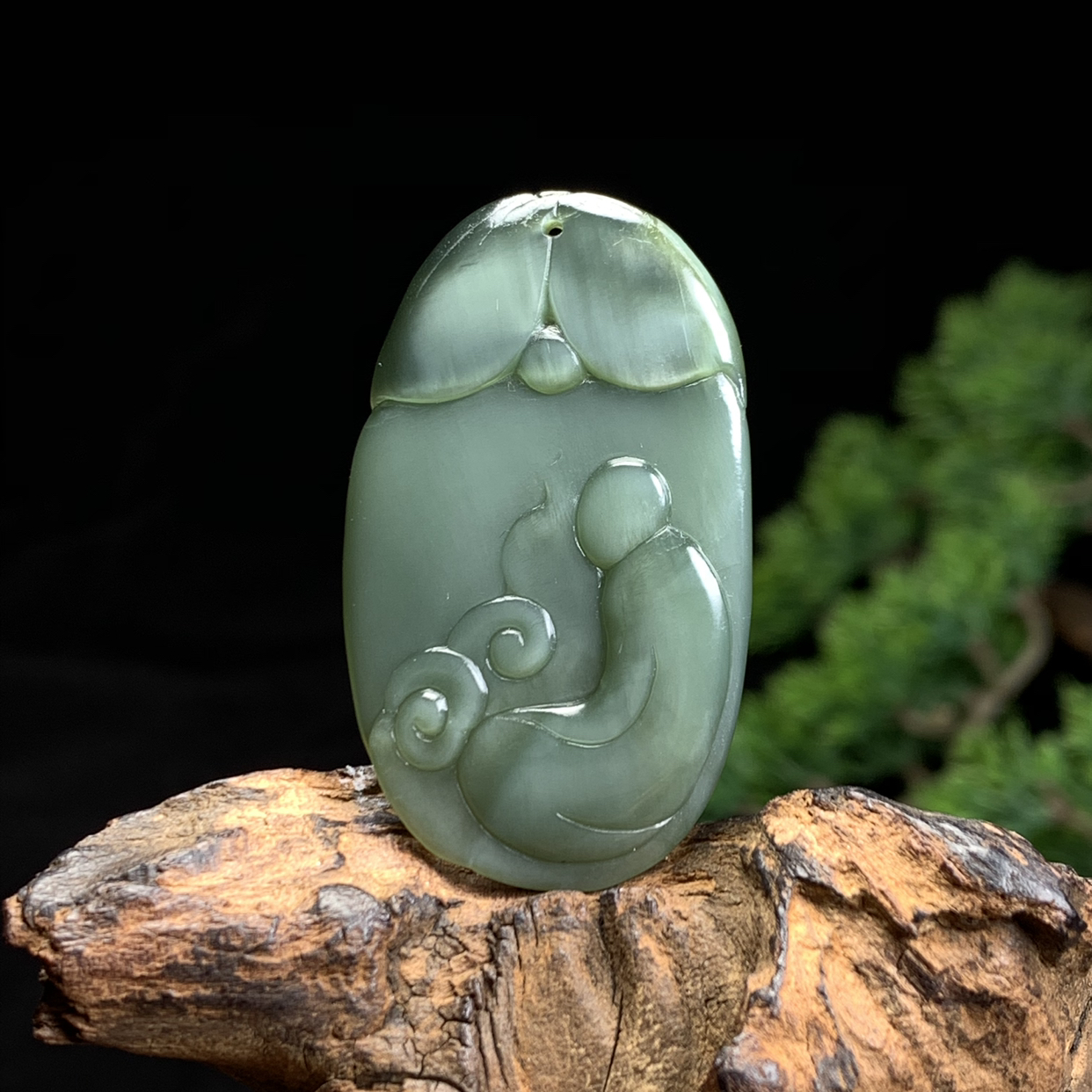 天然和田玉碧玉冰猫眼悟道吊坠尺寸48*28*6重量13克