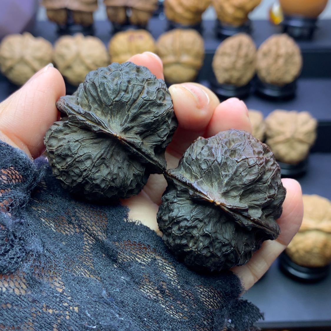 【闪购商品】文玩核桃吊坠满堂红