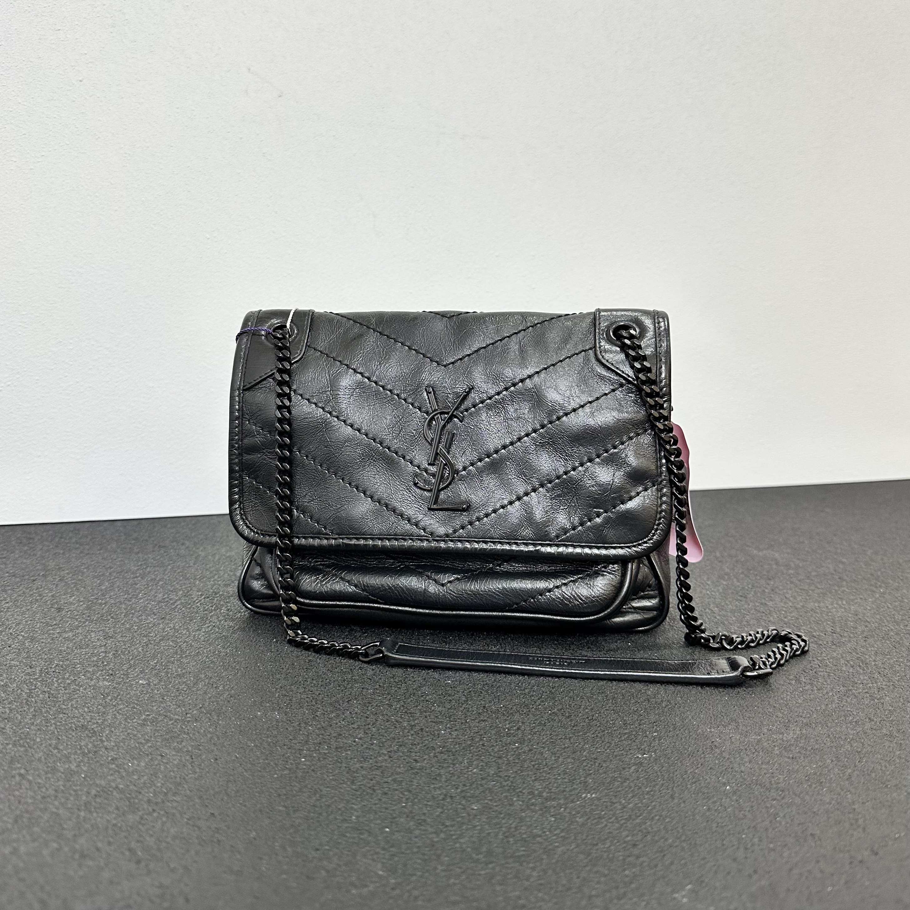 未使用 YSL/圣罗兰 壹所奢品/YSL niki 小号 黑链 新款闲置