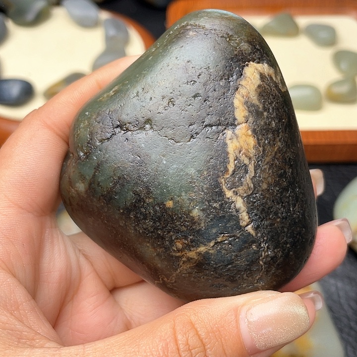 和田玉颈饰未镶嵌45