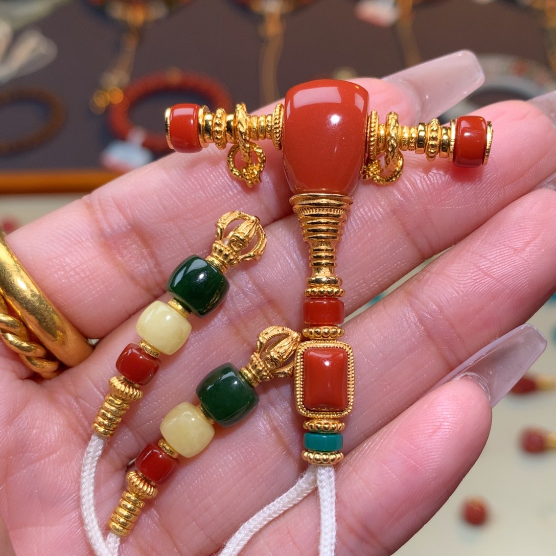 南红玛瑙未镶嵌颈饰