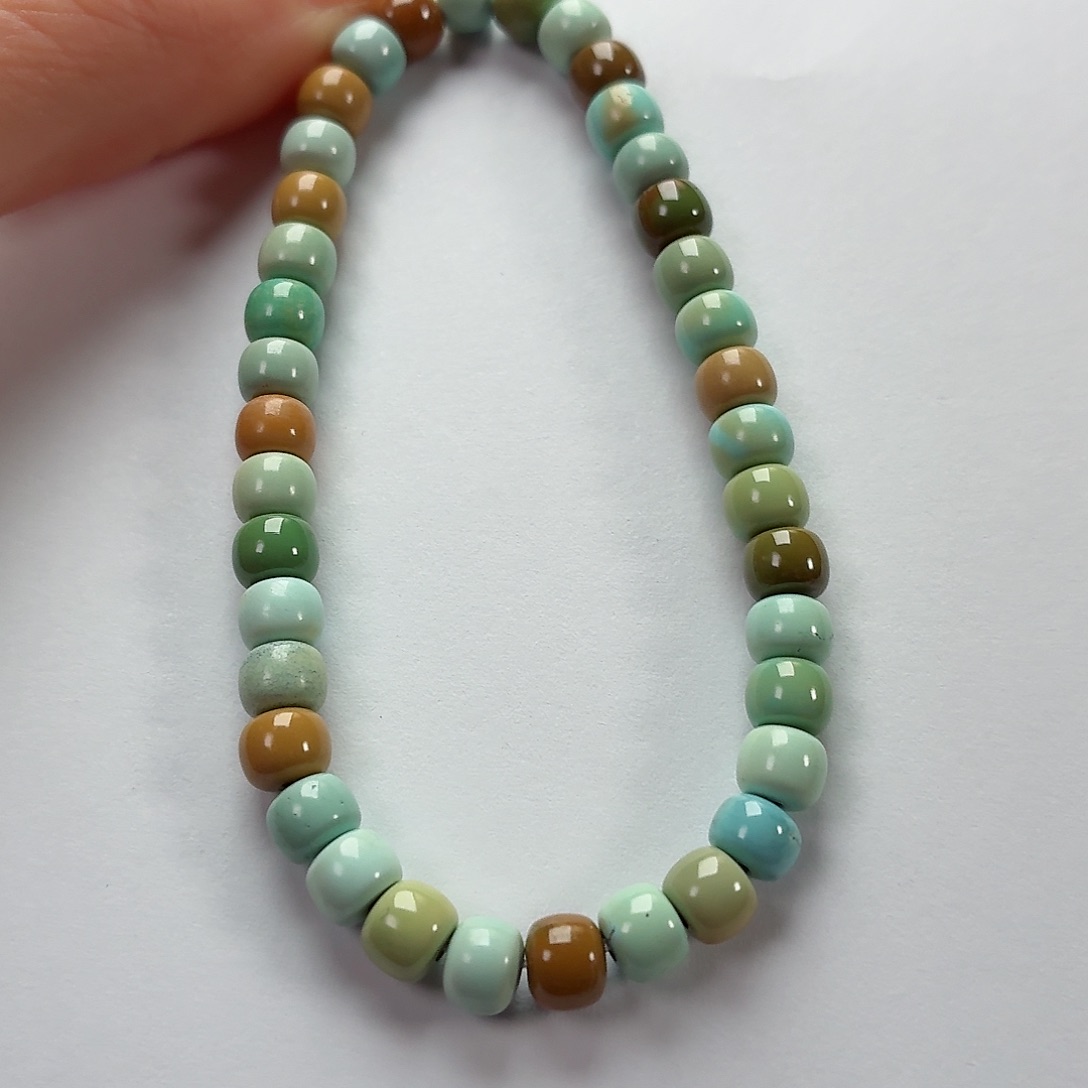 未镶嵌绿松石珠宝奇石