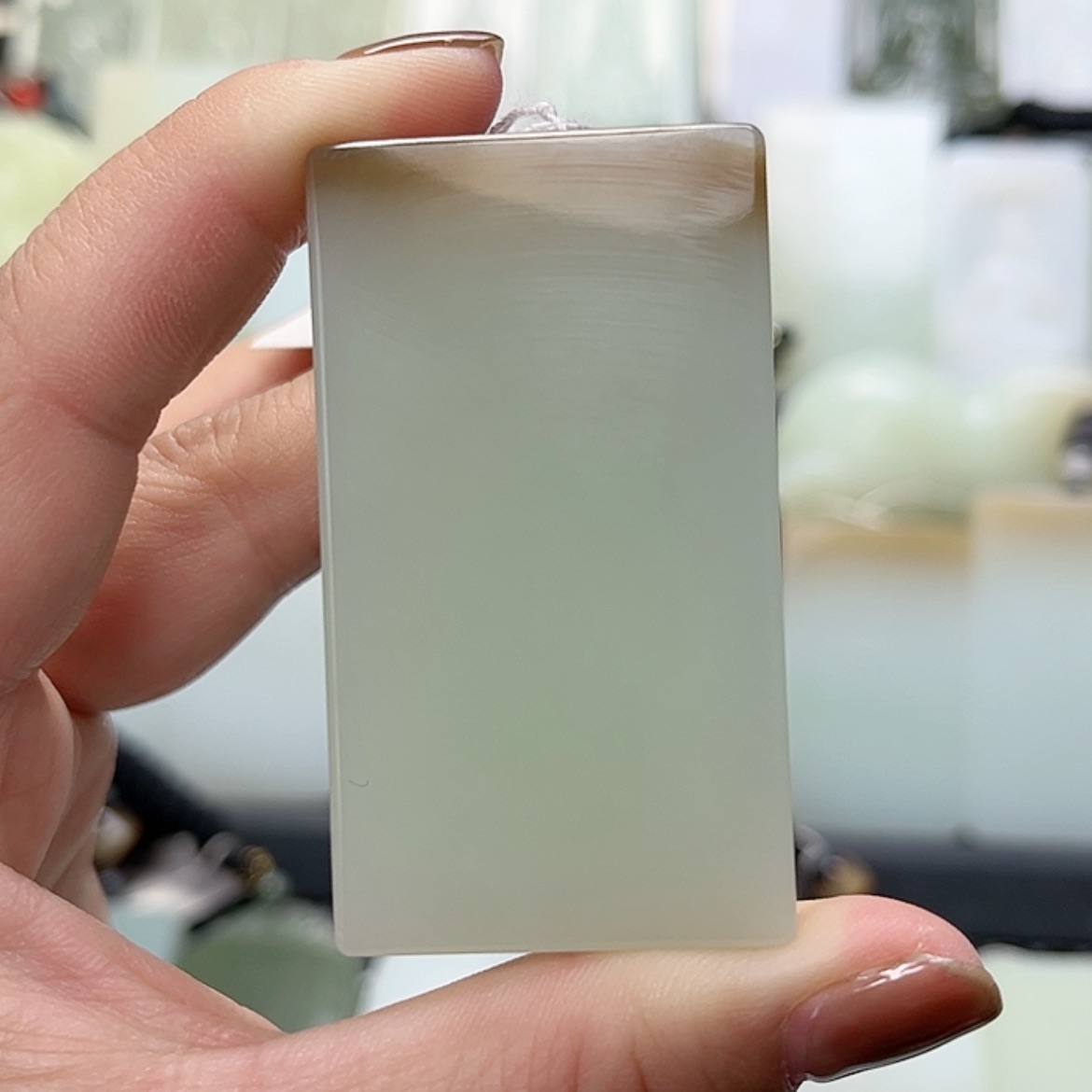 【闪购商品】颈饰未镶嵌和田玉道*