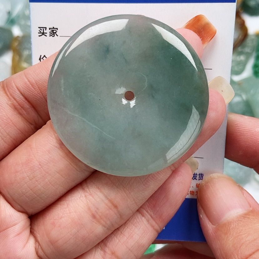 【闪购商品】翡翠颈饰未镶嵌平安扣