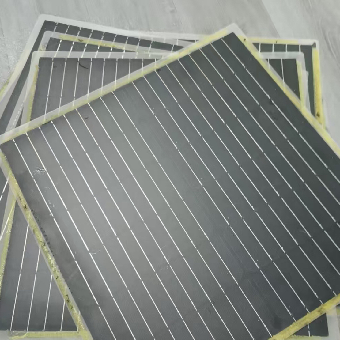 太阳能半柔性光伏板充电池