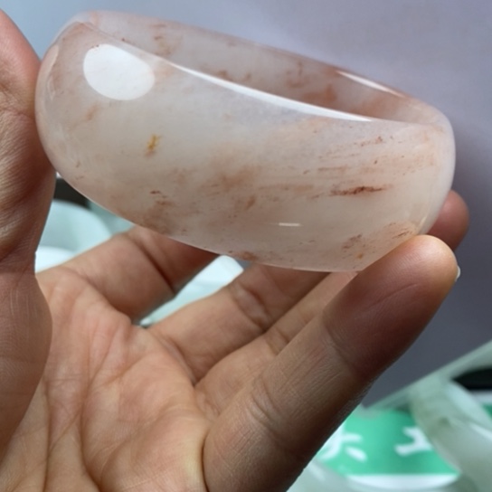 石英质玉（金丝玉）未镶嵌手镯