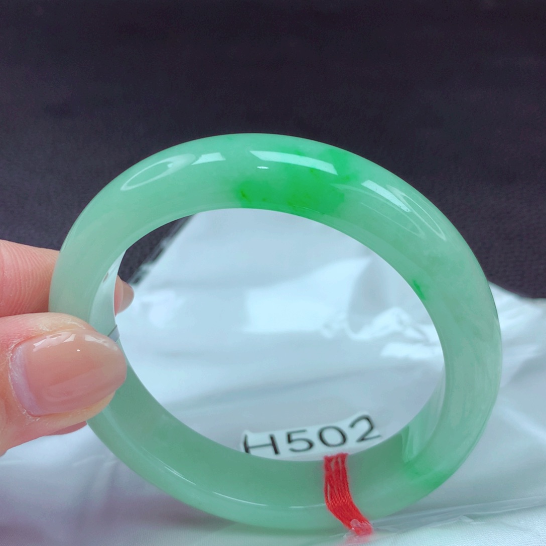 翡翠手镯未镶嵌手镯88