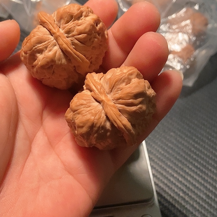 文玩核桃吊坠高****蛤蟆