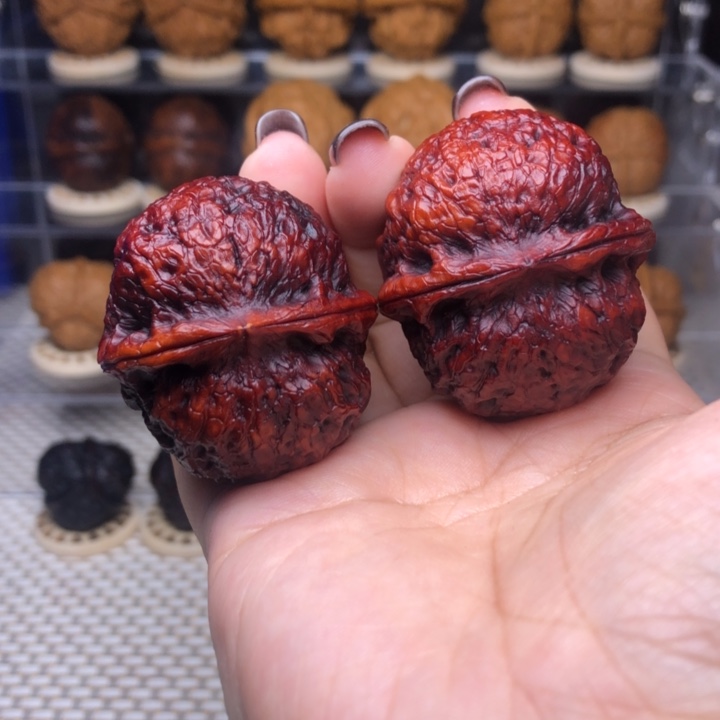 把件文玩核桃10号七彩团凤绣球42尺