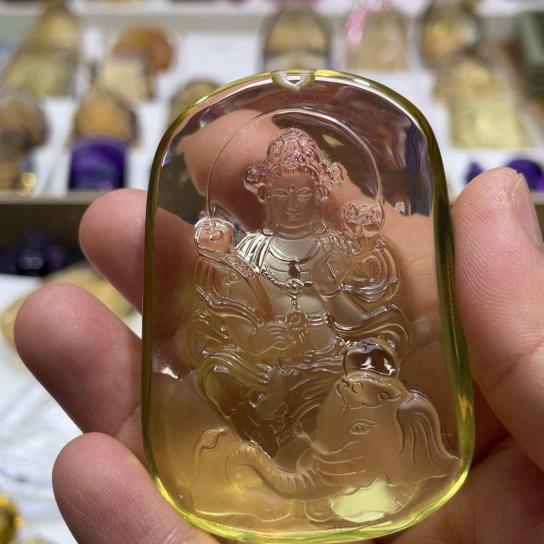 水晶颈饰未镶嵌王****?定制