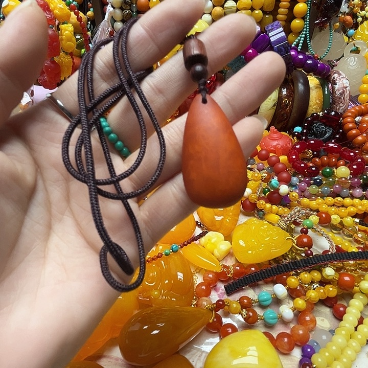 树脂制品639水滴吊坠