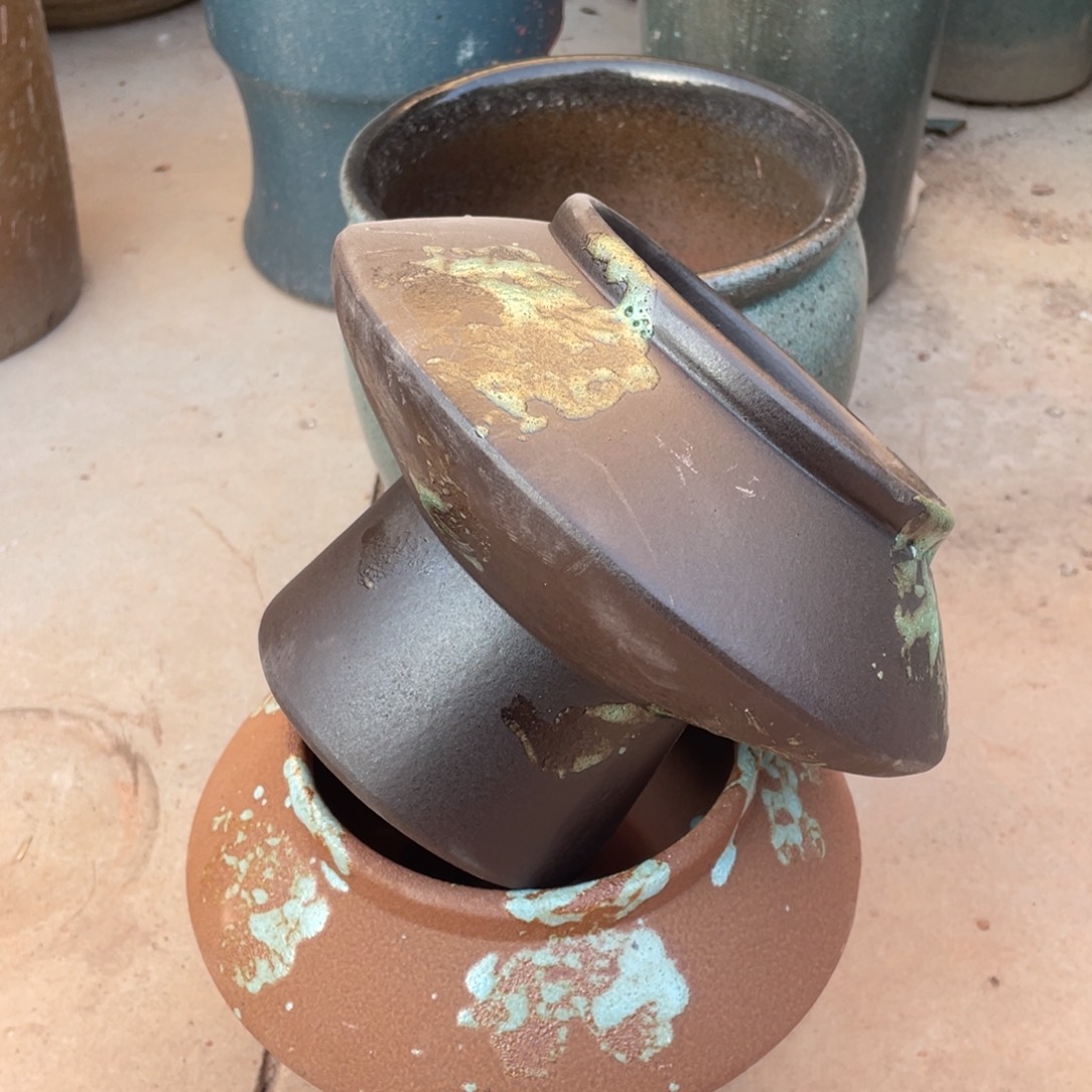 花盆紫砂高15口14肚子20微瑕两个黑色➕棕色拍釉