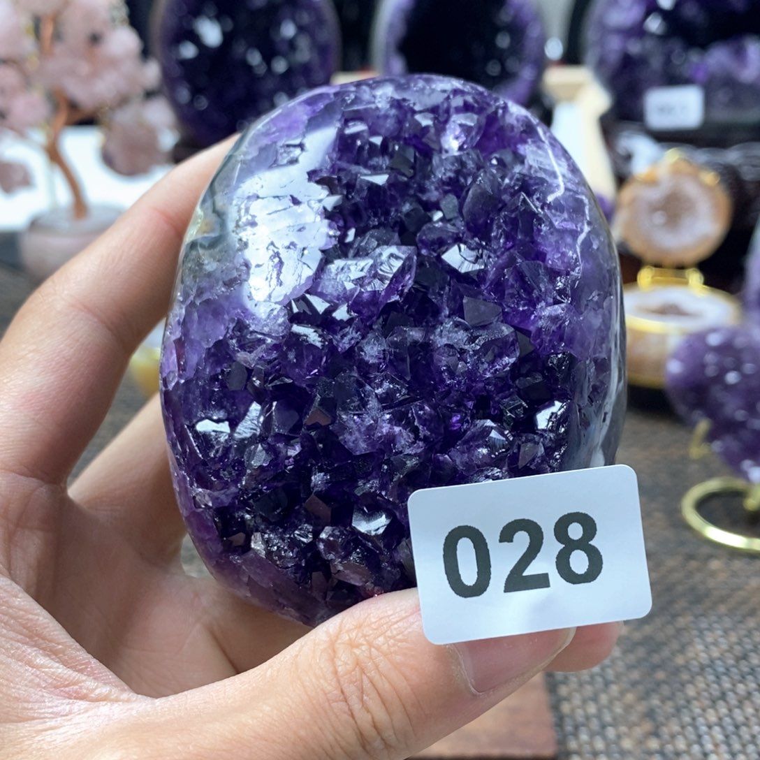 未镶嵌紫晶大型摆件（非配饰）