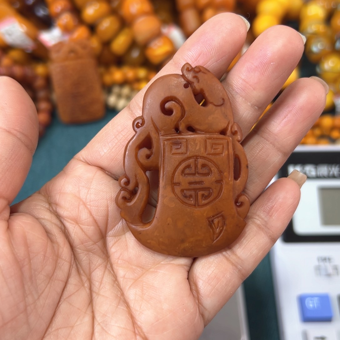 琥珀珠宝奇石未镶嵌1641