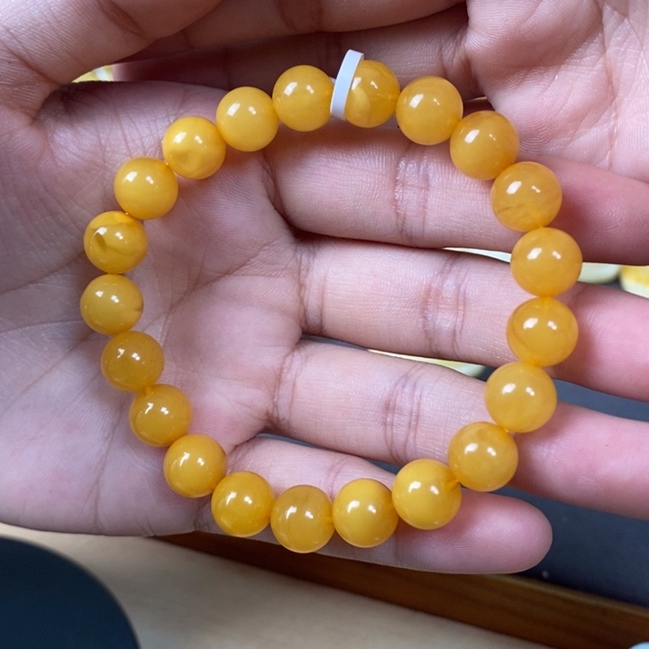 未镶嵌琥珀裸石手串