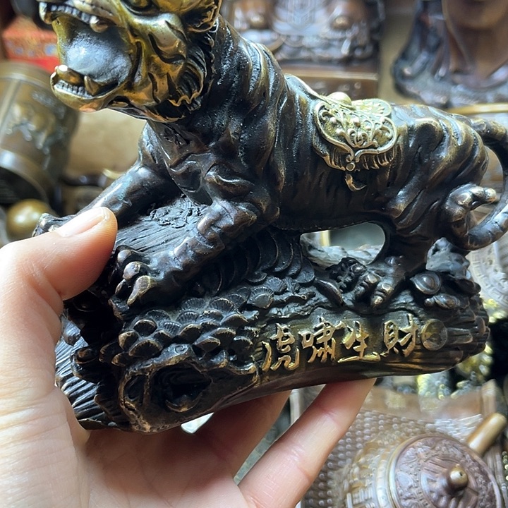 全是铜铜铜器铜器