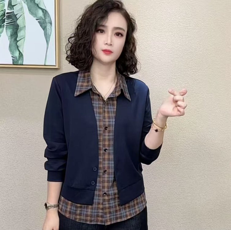 2025秋季新品时尚显瘦假两件衬衫设计感减龄拼接格子长袖妈妈上衣